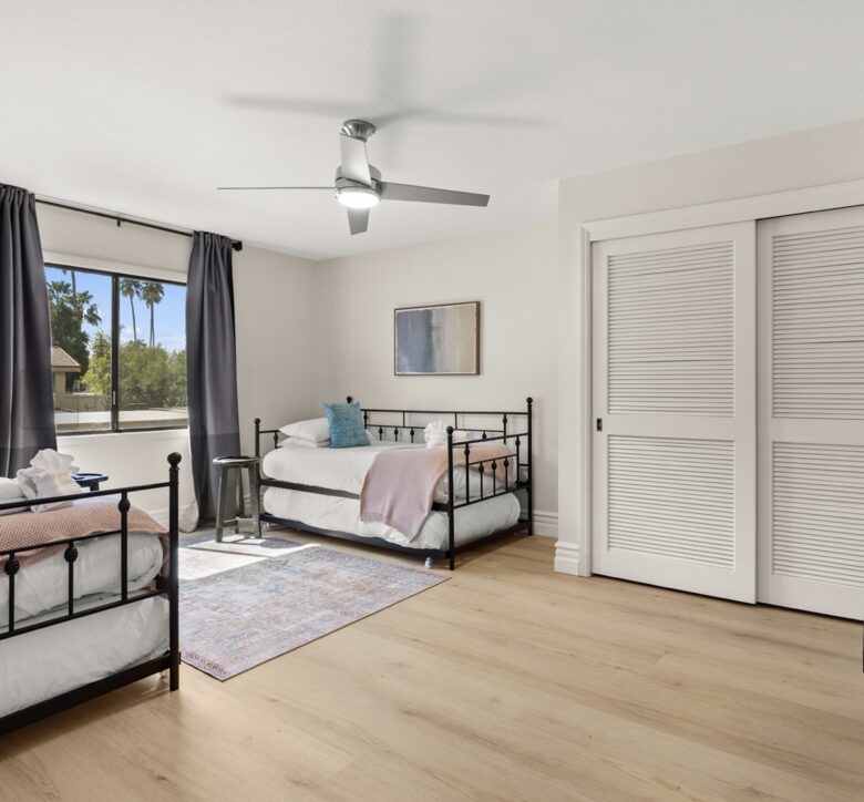 Old Town Scottsdale Gated Retreat | With Pool, Tennis, Walk to Fashion Square - Scottsdale, Arizona