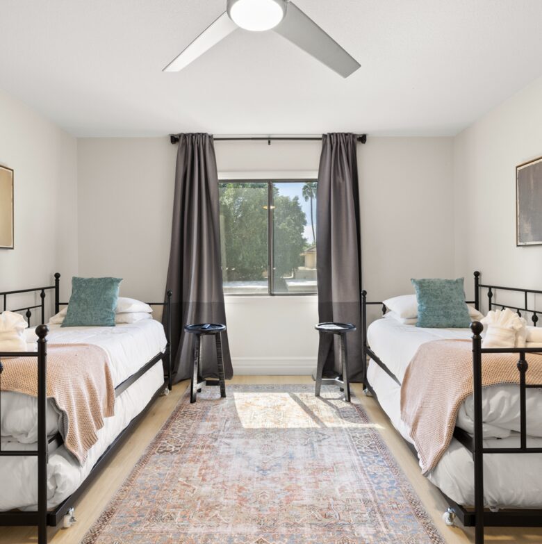 Old Town Scottsdale Gated Retreat | With Pool, Tennis, Walk to Fashion Square - Scottsdale, Arizona