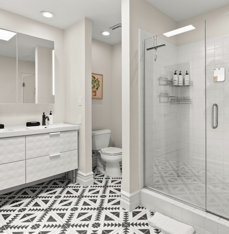 Old Town Scottsdale Gated Retreat | With Pool, Tennis, Walk to Fashion Square - Scottsdale, Arizona