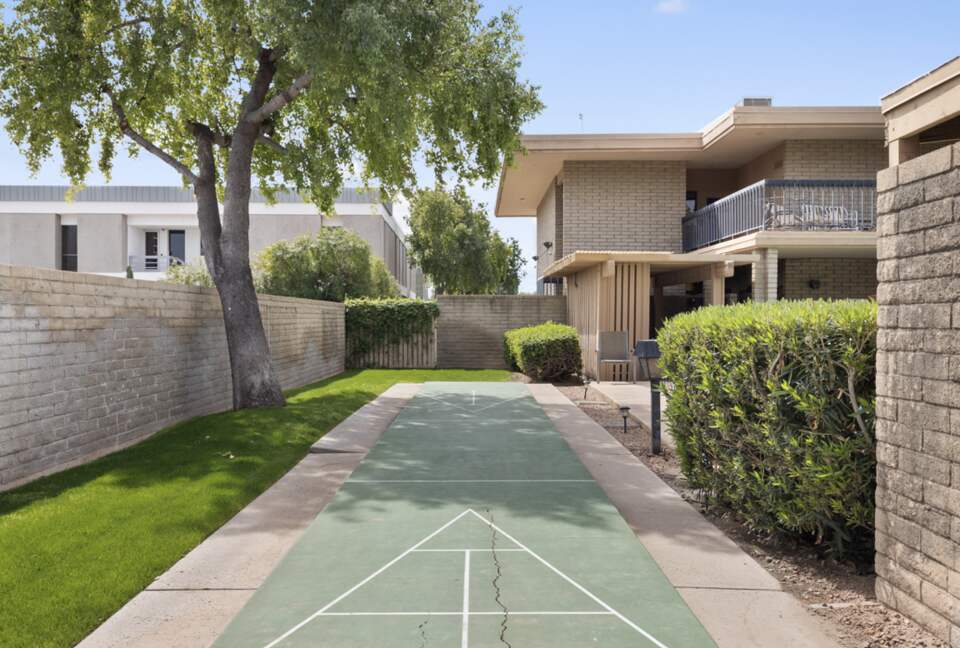 Old Town Scottsdale Gated Retreat | With Pool, Tennis, Walk to Fashion Square - Scottsdale, Arizona