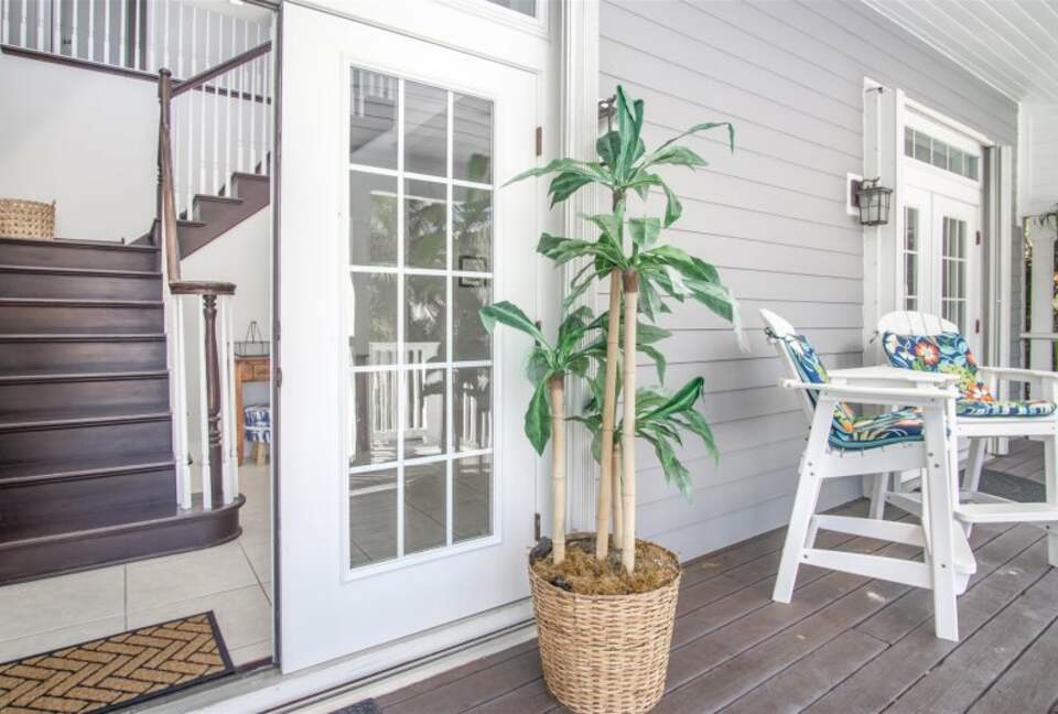 Beautiful Beachfront Paradise - Grassy Key, Florida