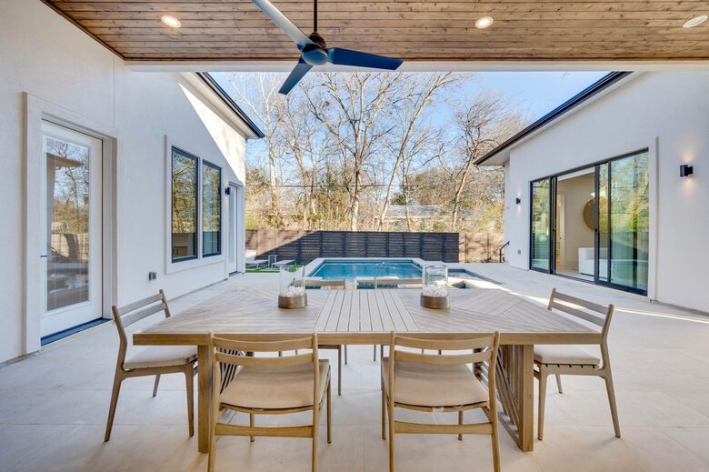 ABOVE - Austin Exquisite - Austin, Texas