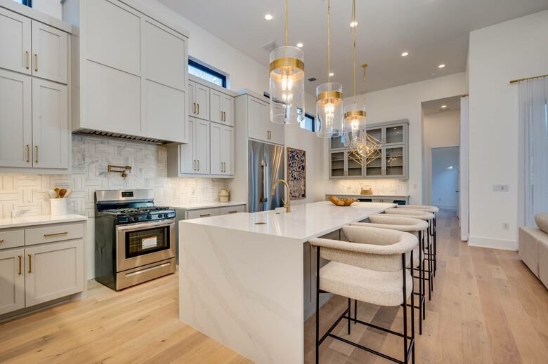 ABOVE - Austin Exquisite - Austin, Texas