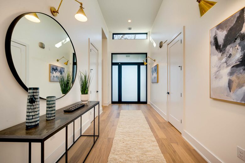 ABOVE - Austin Exquisite - Austin, Texas