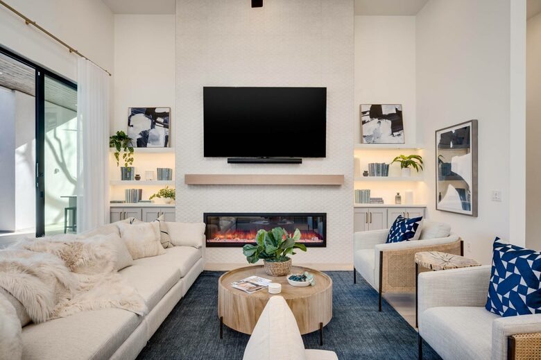 ABOVE - Austin Exquisite - Austin, Texas