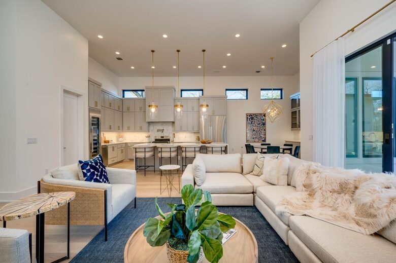 ABOVE - Austin Exquisite - Austin, Texas