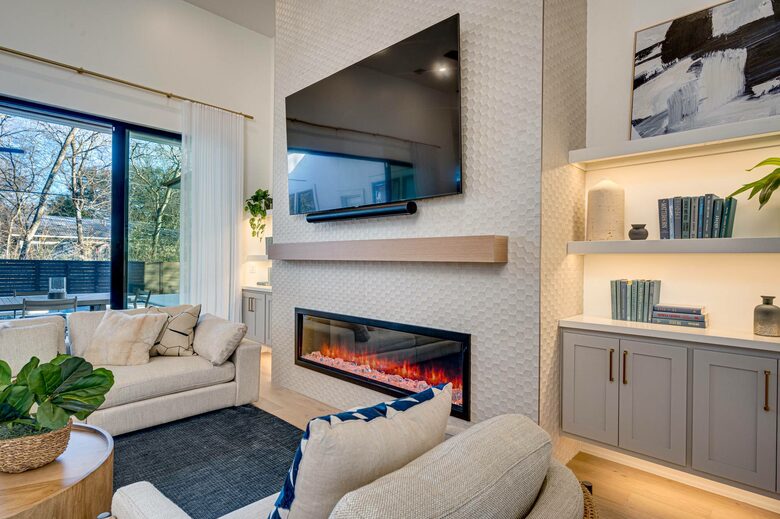 ABOVE - Austin Exquisite - Austin, Texas