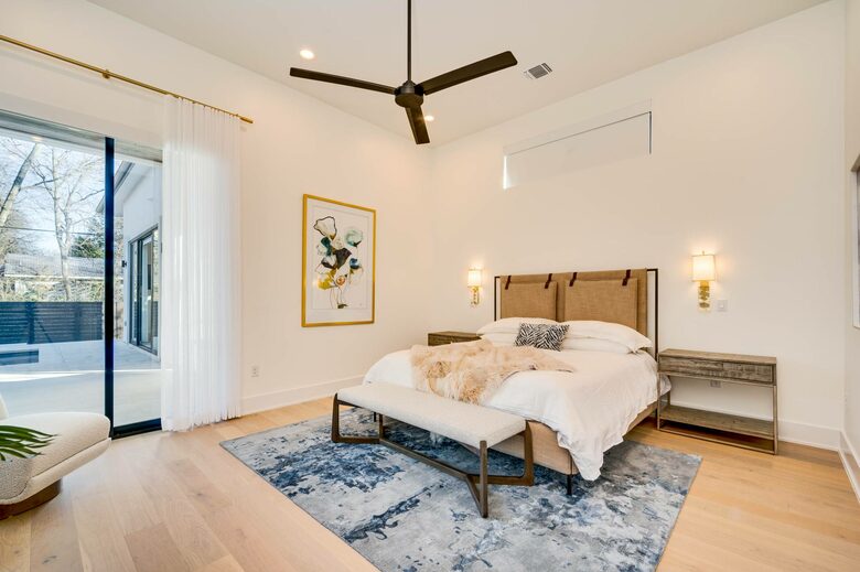 ABOVE - Austin Exquisite - Austin, Texas