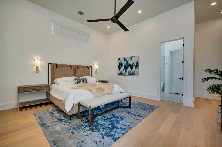 ABOVE - Austin Exquisite - Austin, Texas