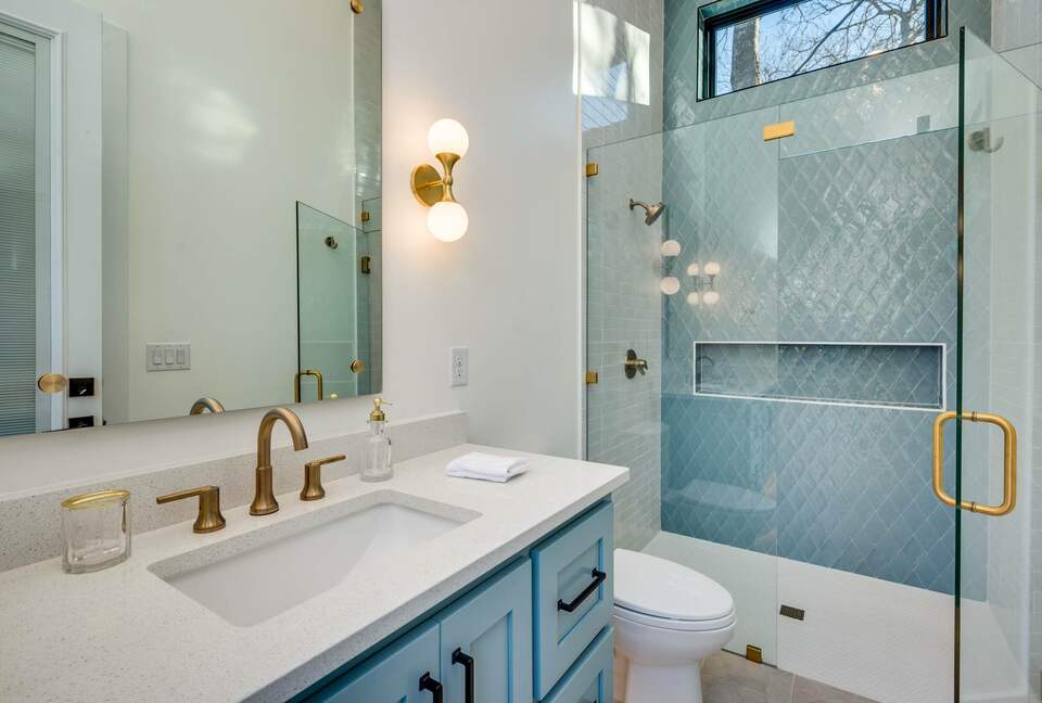 ABOVE - Austin Exquisite - Austin, Texas