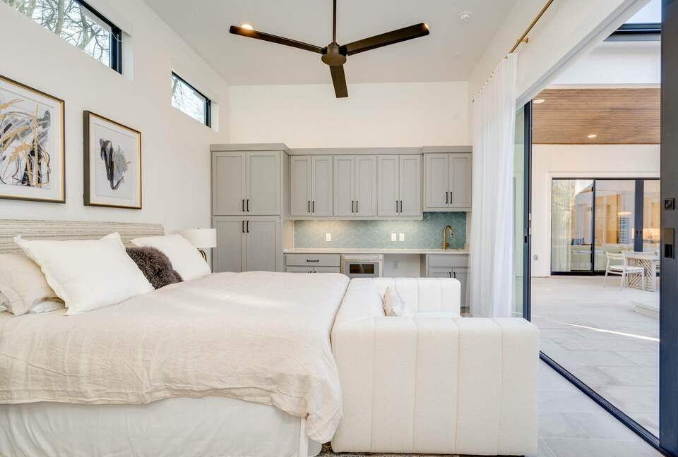 ABOVE - Austin Exquisite - Austin, Texas