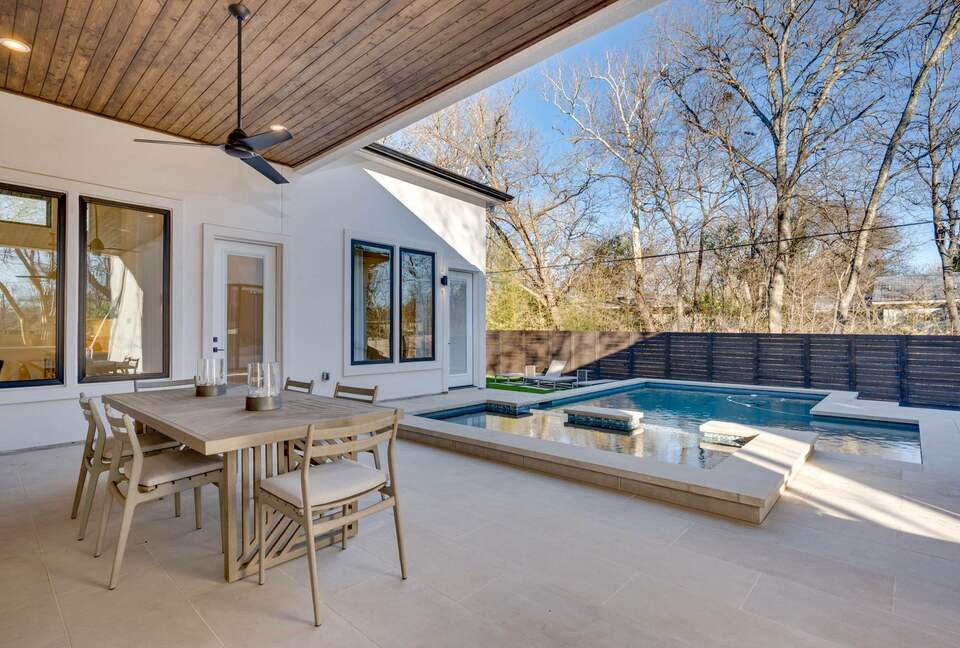 ABOVE - Austin Exquisite - Austin, Texas