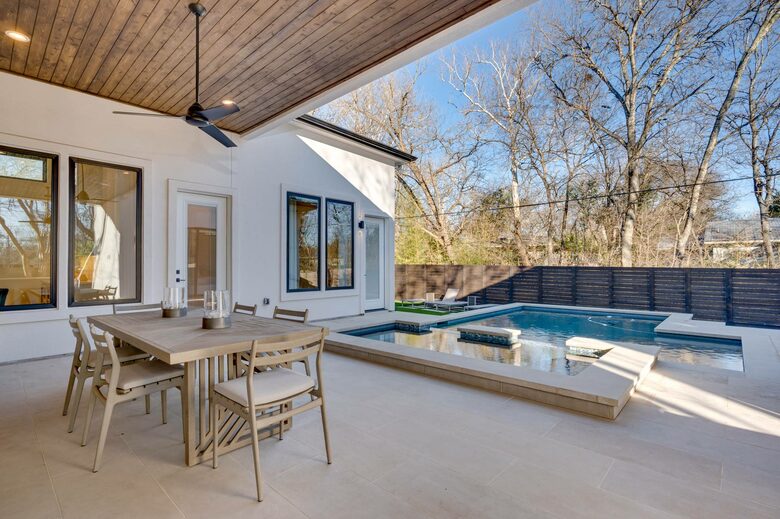 ABOVE - Austin Exquisite - Austin, Texas