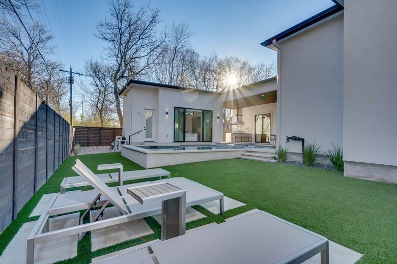 ABOVE - Austin Exquisite - Austin, Texas