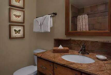 Treehouse Villa | Disney's Saratoga Springs Resort & Spa - Lake Buena Vista, Florida