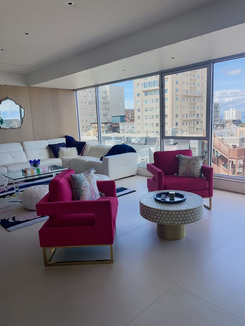 Luxury Skyrise in Russian Hill - San Francisco, California