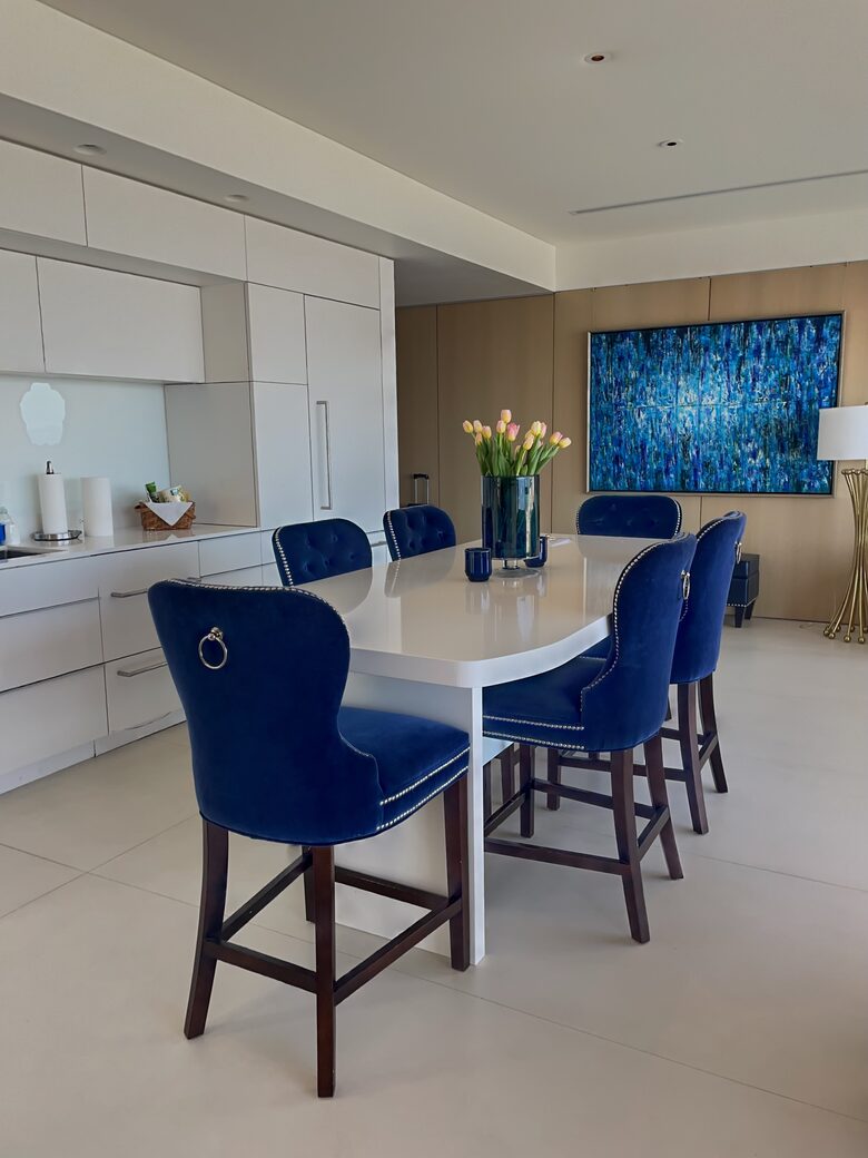 Luxury Skyrise in Russian Hill - San Francisco, California