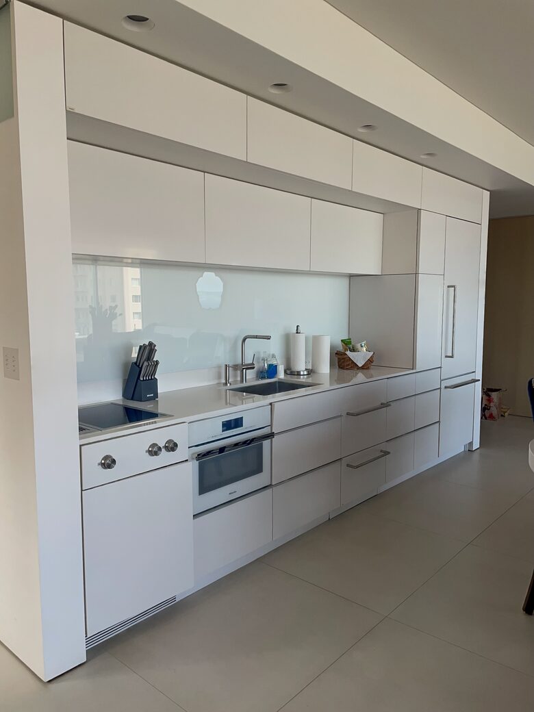 Luxury Skyrise in Russian Hill - San Francisco, California