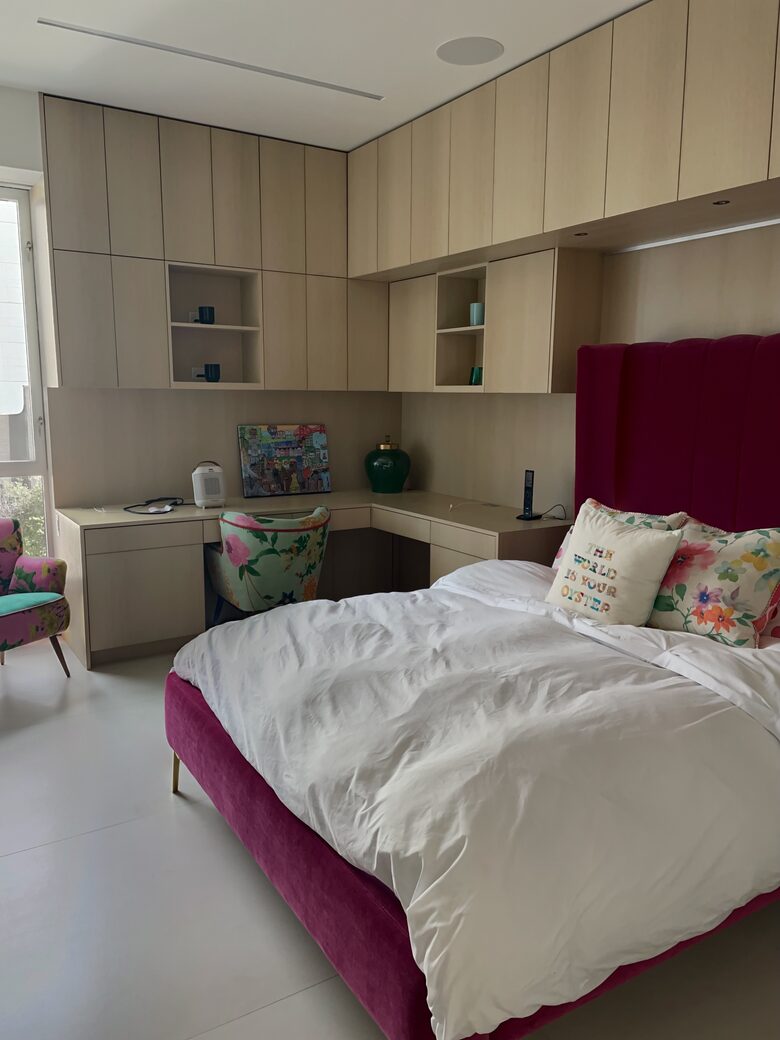 Luxury Skyrise in Russian Hill - San Francisco, California