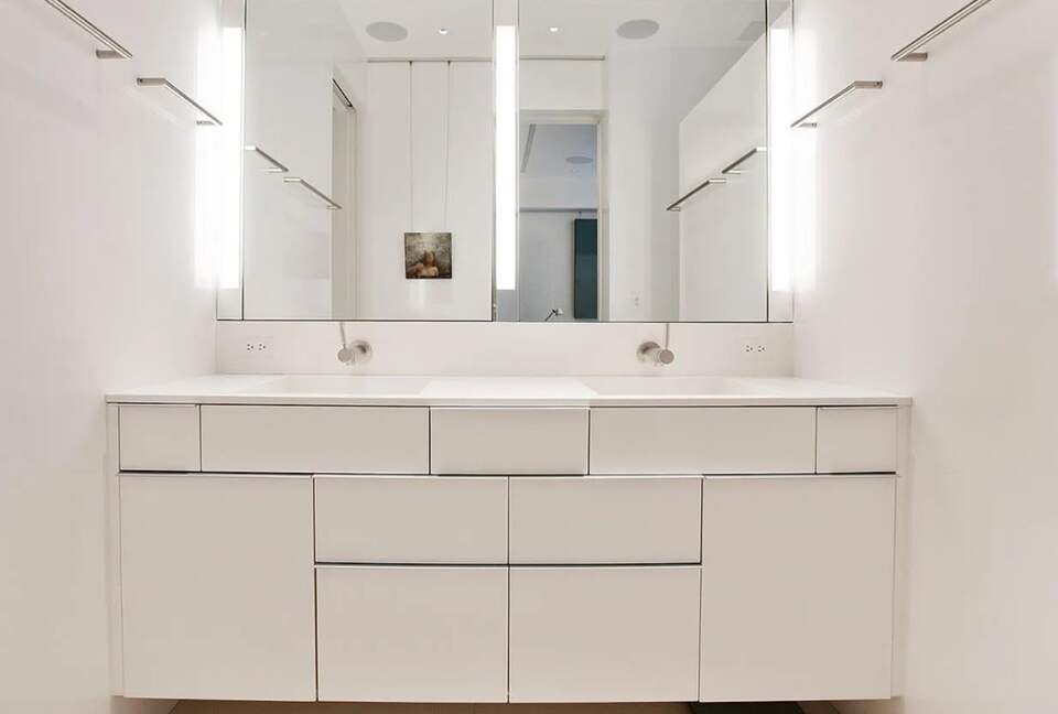 Luxury Skyrise in Russian Hill - San Francisco, California