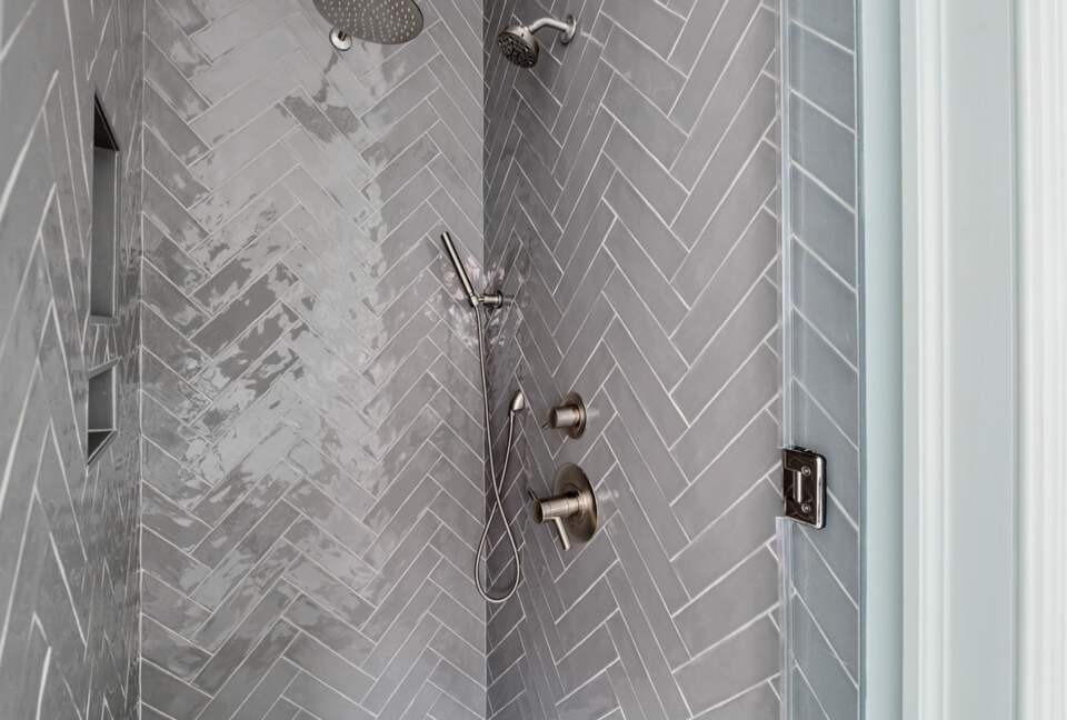 Exquisite Downtown Getaway - Charleston, South Carolina