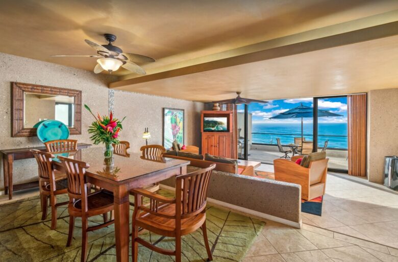 Puu Poa Luxurious Oceanfront Condo - Princeville, Hawaii
