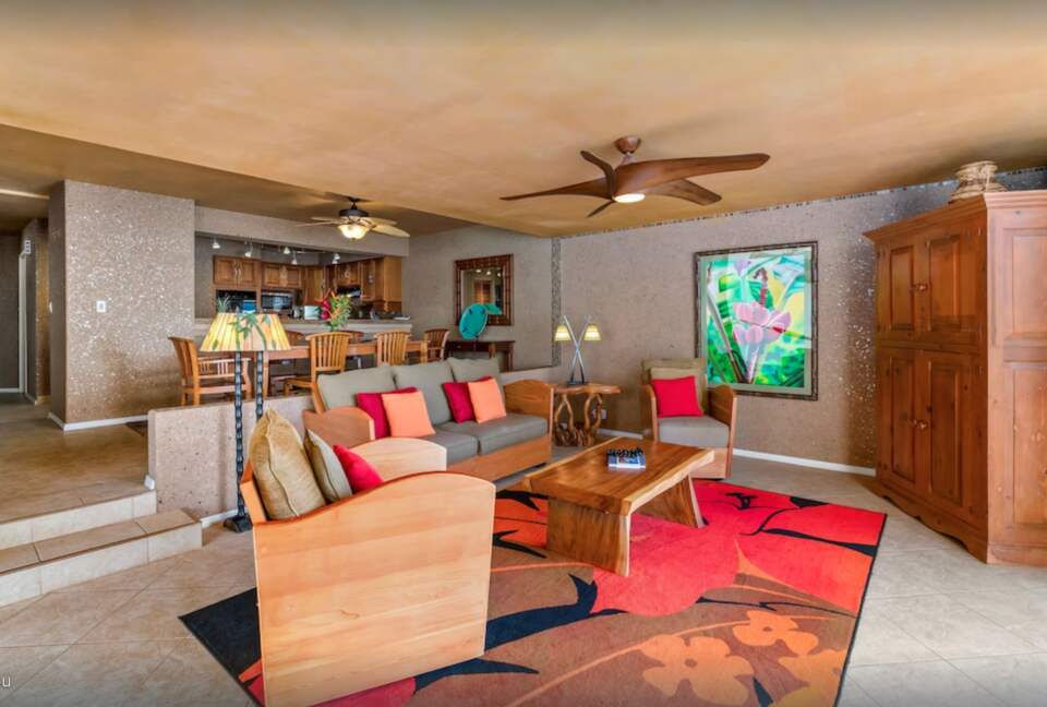 Puu Poa Luxurious Oceanfront Condo - Princeville, Hawaii