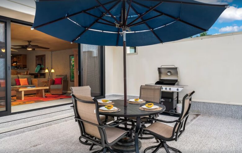 Puu Poa Luxurious Oceanfront Condo - Princeville, Hawaii