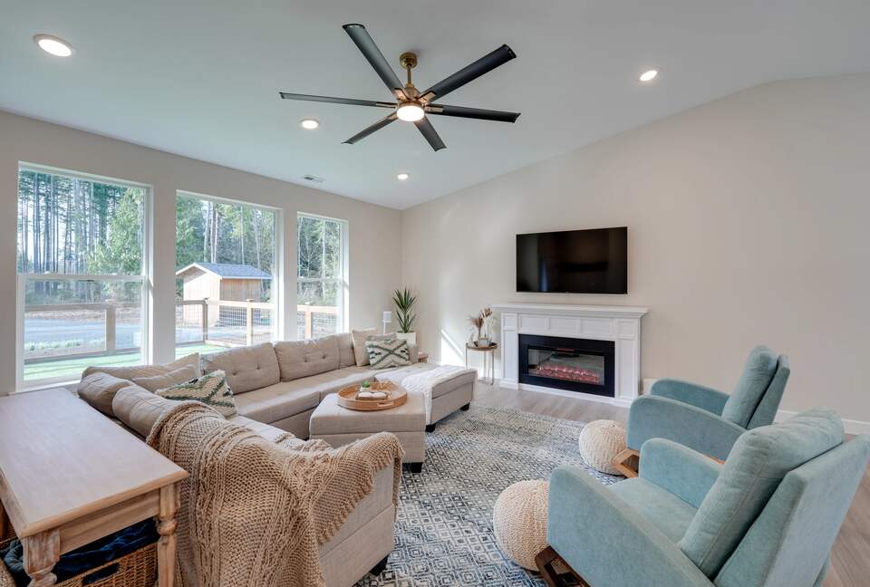 FourC Ranch | With Hot Tub on 10 Acres - Clinton, Washington