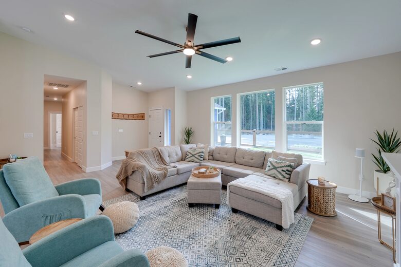 FourC Ranch | With Hot Tub on 10 Acres - Clinton, Washington