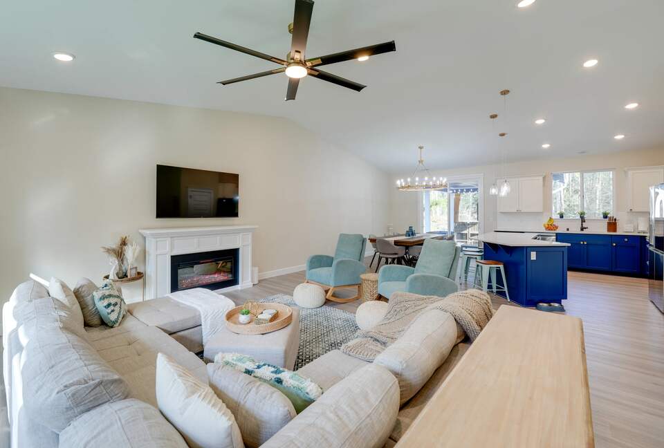 FourC Ranch | With Hot Tub on 10 Acres - Clinton, Washington