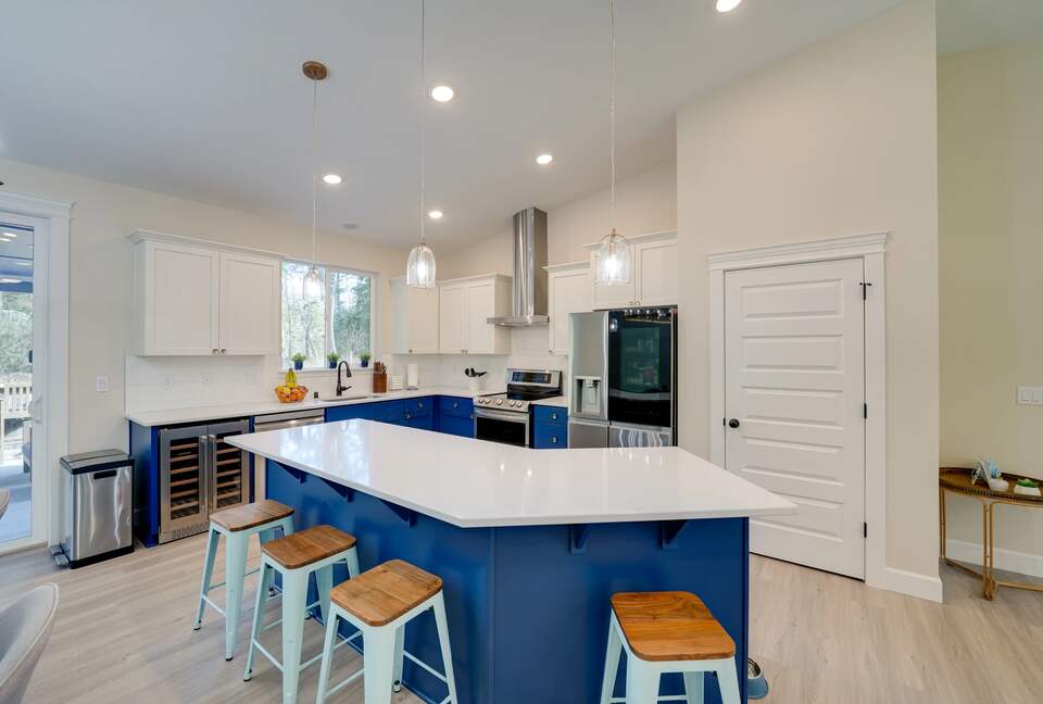 FourC Ranch | With Hot Tub on 10 Acres - Clinton, Washington