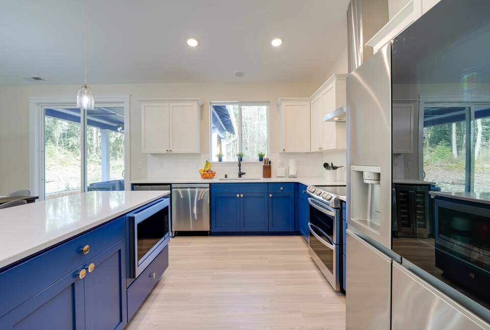 FourC Ranch | With Hot Tub on 10 Acres - Clinton, Washington