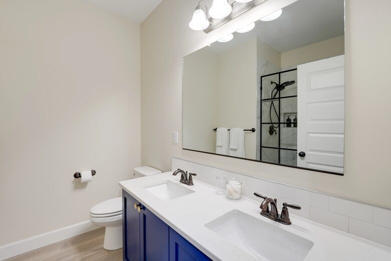 FourC Ranch | With Hot Tub on 10 Acres - Clinton, Washington