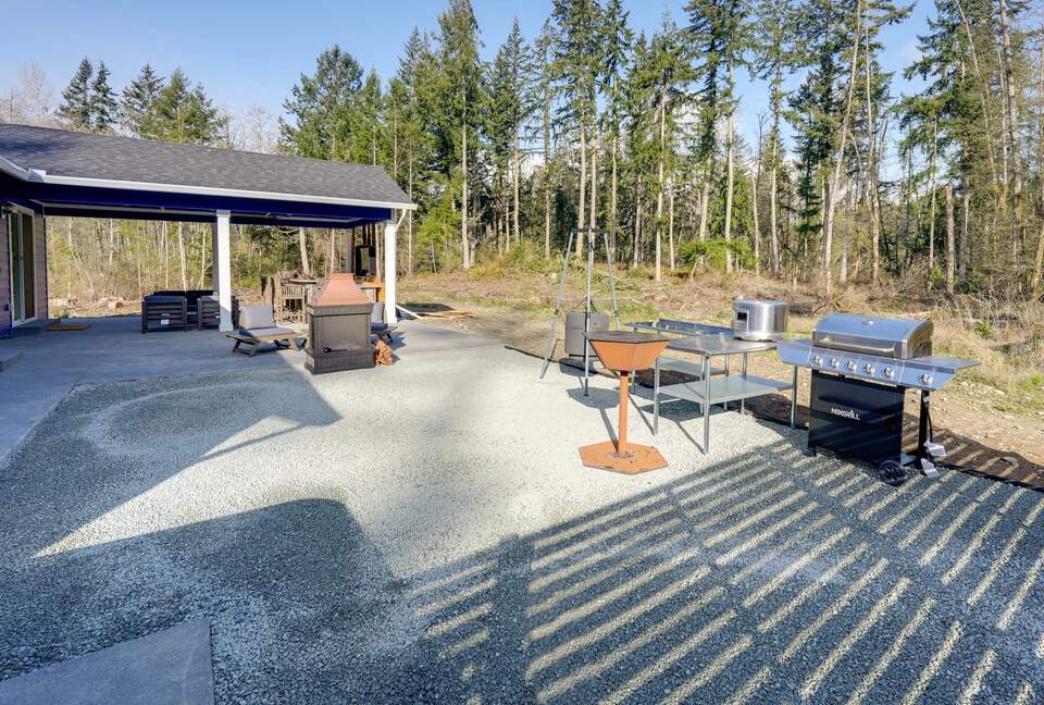 FourC Ranch | With Hot Tub on 10 Acres - Clinton, Washington