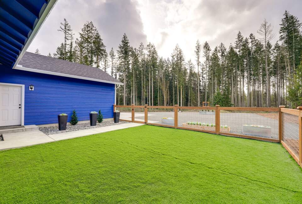 FourC Ranch | With Hot Tub on 10 Acres - Clinton, Washington