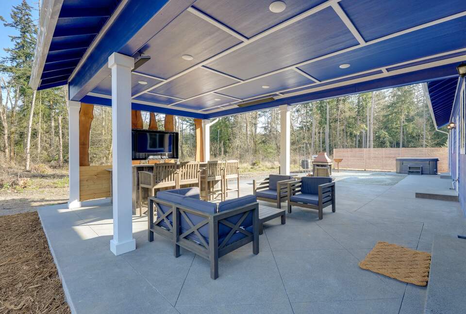 FourC Ranch | With Hot Tub on 10 Acres - Clinton, Washington