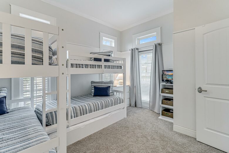 Cinnamon Shore North Beach Getaway - Port Aransas, Texas