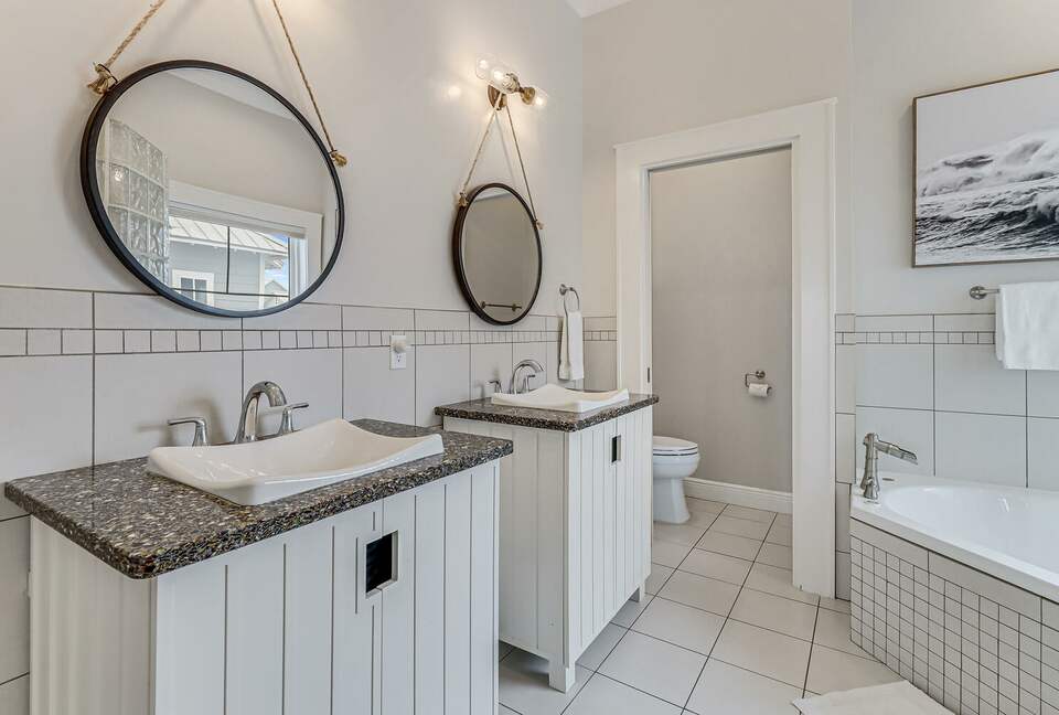 Cinnamon Shore North Beach Getaway - Port Aransas, Texas