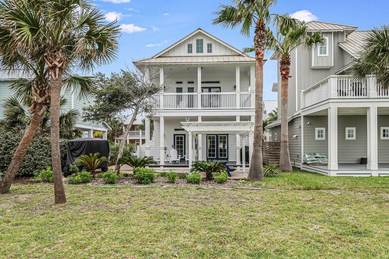 Cinnamon Shore North Beach Getaway - Port Aransas, Texas