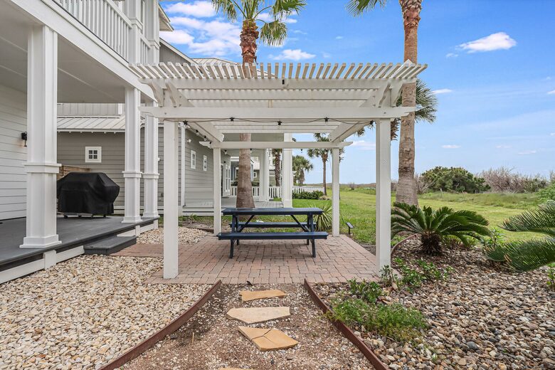 Cinnamon Shore North Beach Getaway - Port Aransas, Texas