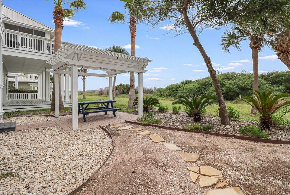 Cinnamon Shore North Beach Getaway - Port Aransas, Texas