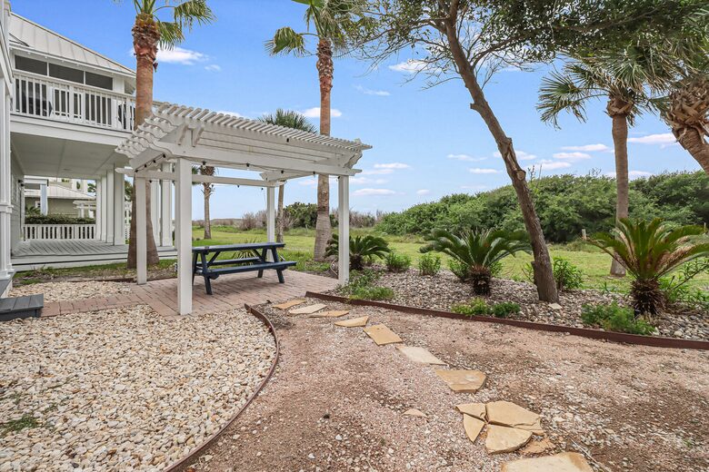 Cinnamon Shore North Beach Getaway - Port Aransas, Texas