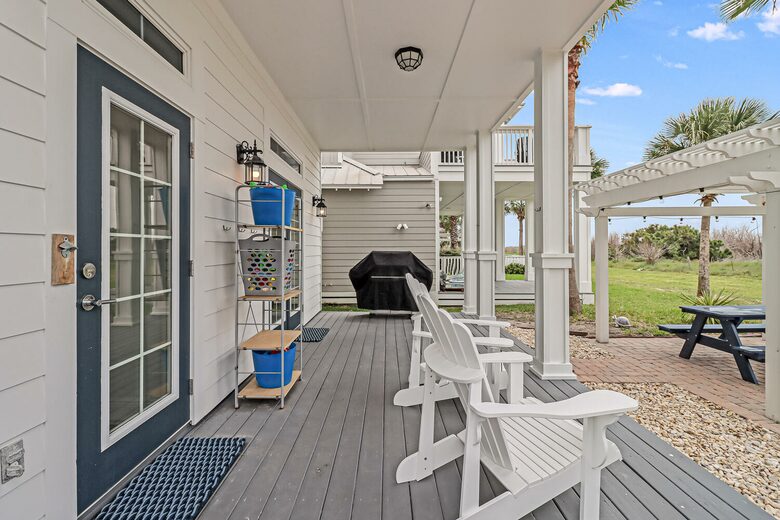 Cinnamon Shore North Beach Getaway - Port Aransas, Texas