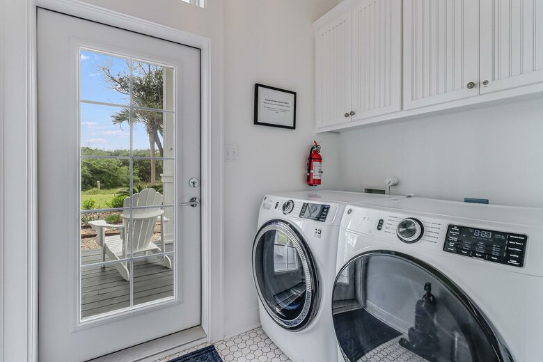 Cinnamon Shore North Beach Getaway - Port Aransas, Texas