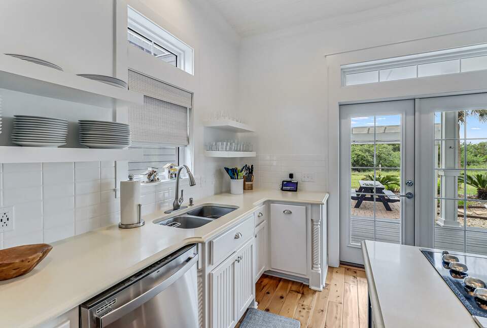 Cinnamon Shore North Beach Getaway - Port Aransas, Texas