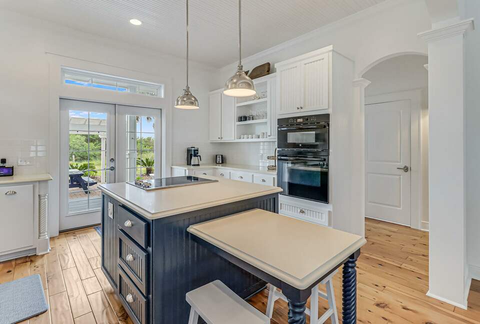 Cinnamon Shore North Beach Getaway - Port Aransas, Texas