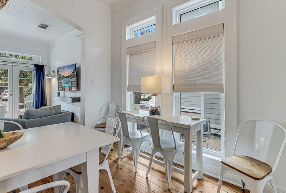 Cinnamon Shore North Beach Getaway - Port Aransas, Texas