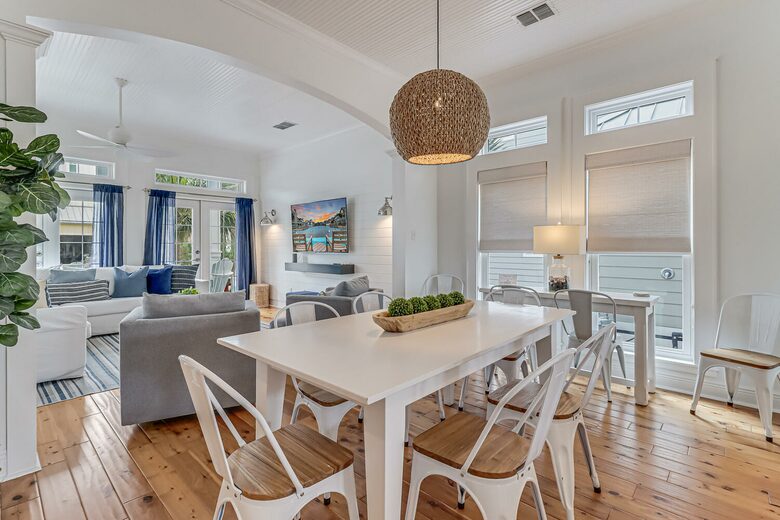 Cinnamon Shore North Beach Getaway - Port Aransas, Texas