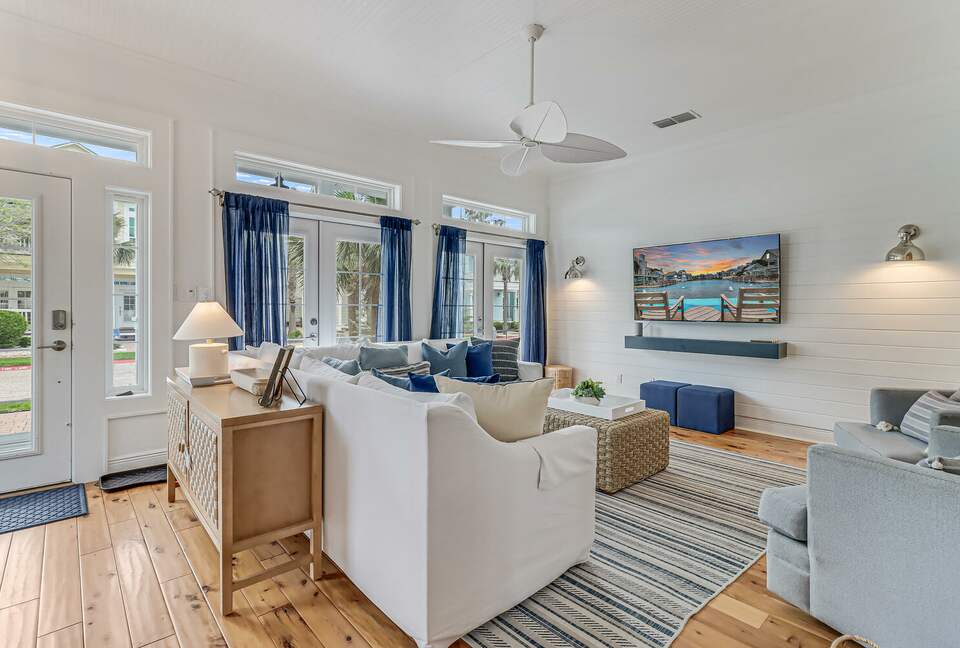 Cinnamon Shore North Beach Getaway - Port Aransas, Texas